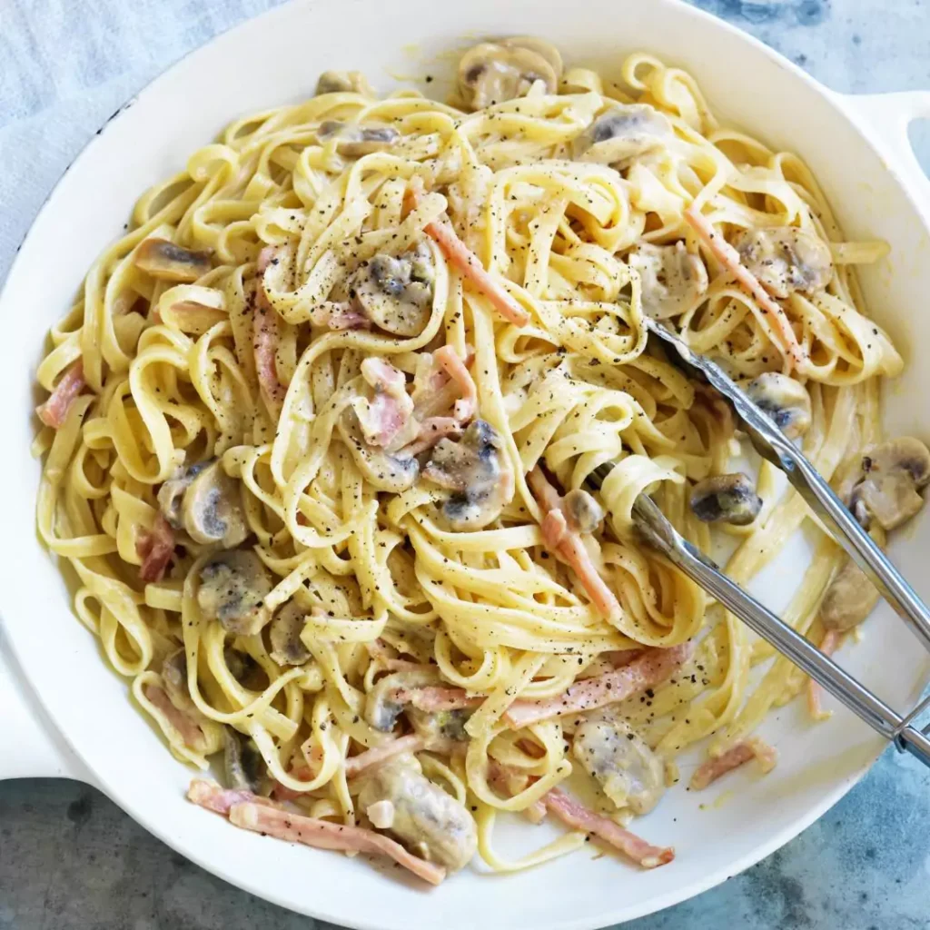 creamy-pasta-carbonara