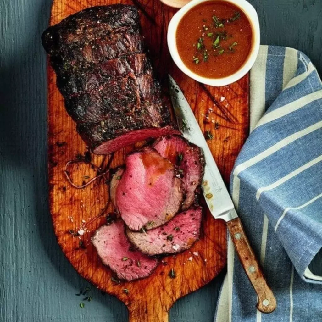 roasted-beef-with-gravy